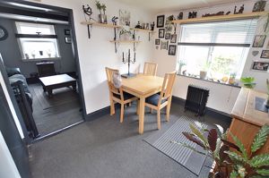 Dining Room- click for photo gallery